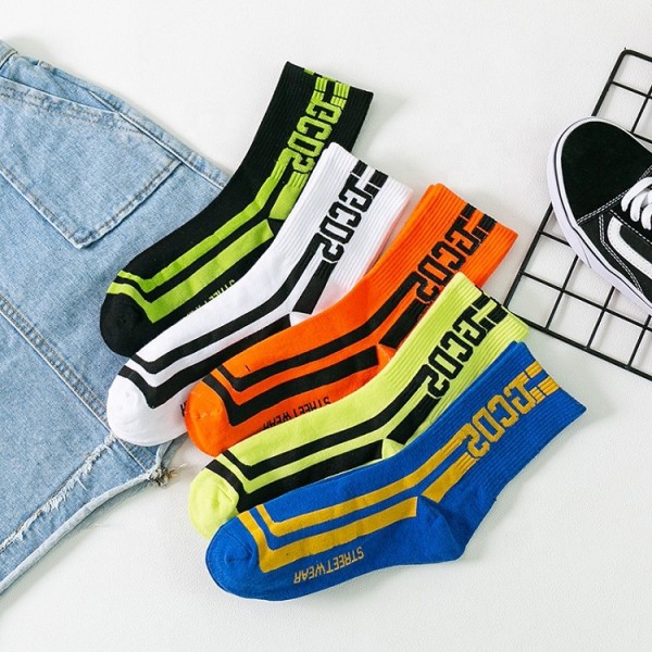 Hot Sale Spring Fashionable Sport Socks, Men Custom Breathable Basketball Socks