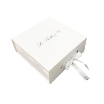 Luxury Custom Logo Printed Magnetic Closure Flat Foldable Paper Package Rigid Wedding Dress Product Cardboard Boxes
