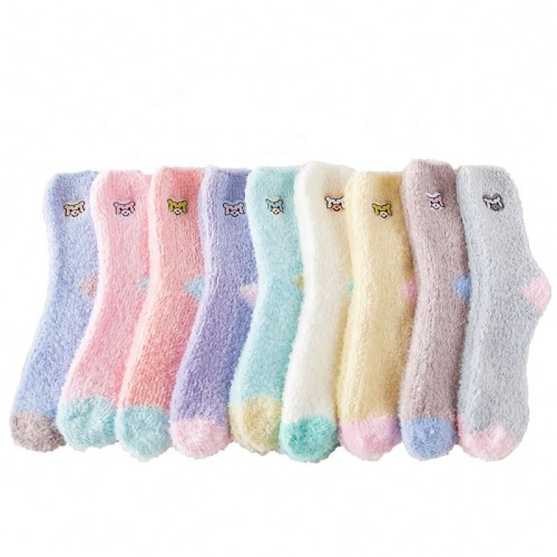 Wholesale Winter Women Cute Bear Fluffy Socks,Embroidery Thick Floor Warm Microfiber Socks,Polyester Indoor Ladies Fuzzy Socks