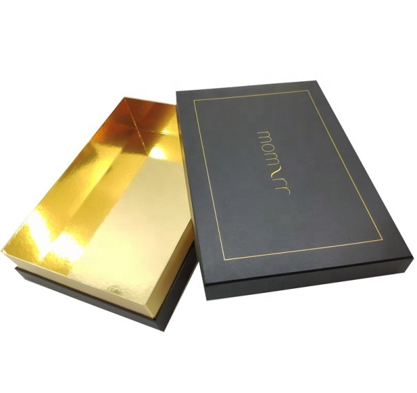 Black and Gold Color  Gift Packaging Boxes for Clothes Custom Logo