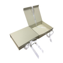 Custom Logo Empty Magnetic Cardboard paper Box Shipping Gift Boxes Clothes Folding Box with Bow