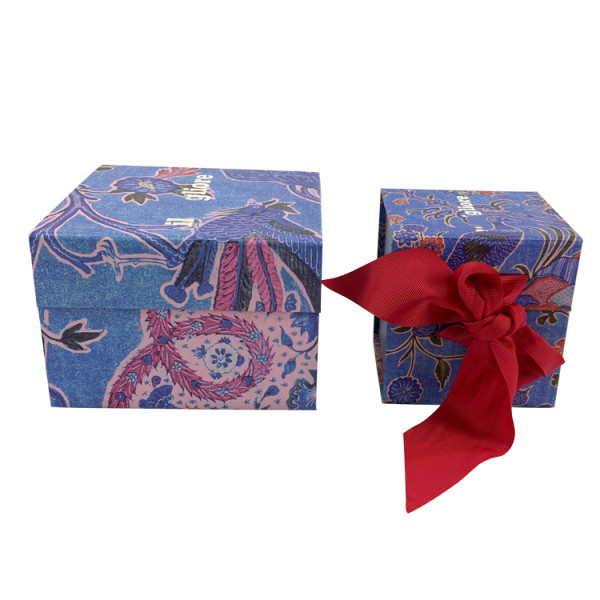 Recycled Cardboard Packaging Magnetic Closure Foldable Paper Gift Boxes