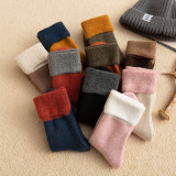 women's winter new wool socks thick tube plus velvet to keep warm socks Japanese sleep floor winter snow socks factory direct