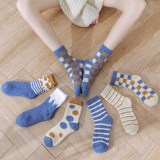 Explosive British Milk Check Socks Coral Fleece Home Floor Socks Sleeping Socks