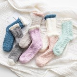 Female 7-Color Twist Coral Fleece  In Tube Socks Home Thick Towel Floor  Sleep Socks