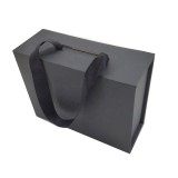 Custom magnetic fold  cardboard shoe gift box with handle
