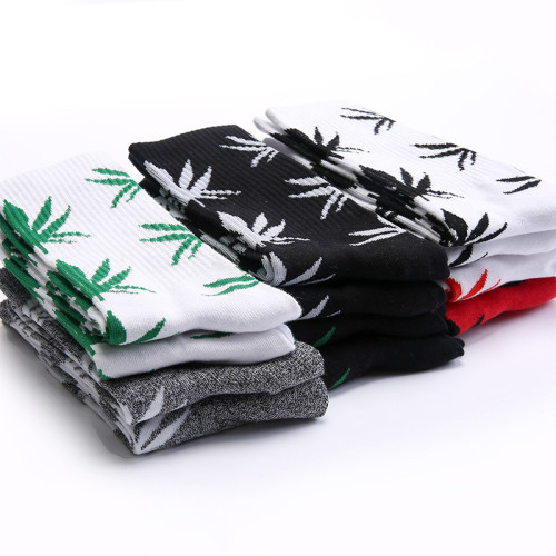 Wish&Amazon The Same Model Exported To Europe  America Hemp Leaf Socks Threaded Middle Tube Maple Leaf Socks