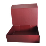 Custom Luxury  Rigid Cardboard Bespoke Paper  Magnetic Lid Gift Packaging Box for Clothes Shoes