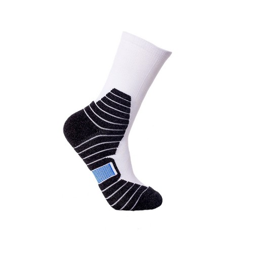 Customized size sports basketball socks outdoor riding striped tube socks quick-drying socks