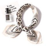 European and American classic leopard scarf silk small square scarf lady professional scarf large lattice simple wild small silk