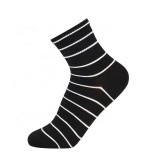 Wholesale Fashionable Unisex Street Style Combed Cotton Fun Novelty Crew Socks