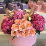 Custom Logo Printed Cardboard Large Round Tube Luxury Hat Cylinder Velvet Rose Flower Boxes for Bouquets