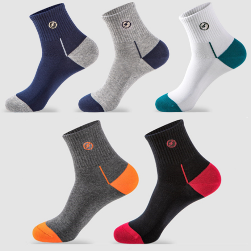 2021 new sports men's tube socks Customized outdoor casual comfortable socks