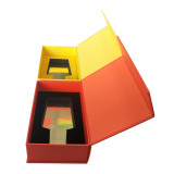 Custom Luxury Rigid Cardboard Boxes Magnetic folding Gift Packaging Box with custom logo