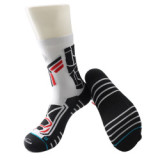 Customized Wholesale Cotton Men's Towel Bottom Breathable Shaping European And American Fashion Trend Basketball Sports Socks