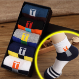 2021 new sports men's tube socks Customized outdoor casual comfortable socks