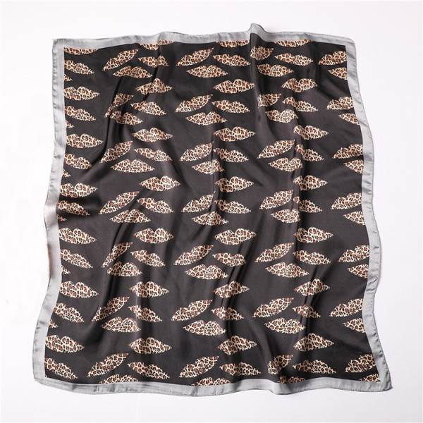 Ladies simple Explosive style silk scarf women's big square ladies scarf hijab gift silk scarf factory wholesale custom