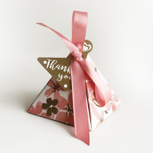 Wedding candy paper box triangle folding paper box silk ribbon paper box