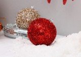 Christmas gifts plastic ball