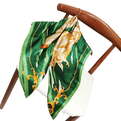 Digital Printing Horse Pattern Factory 100% Twill Silk Scarf 90x90cm With Best Quality