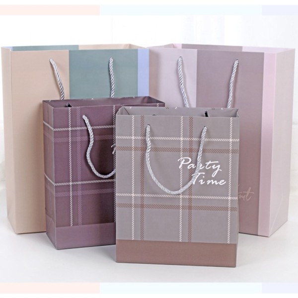 Wholesale colorful paper shopping bags storage paper bags with your own logo luxury paper bag