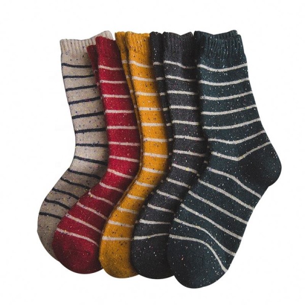 Custom High Quality Christmas Women Striped Thick Wool Floor Socks