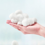 Absorbent 100% cotton gauze balls for medical