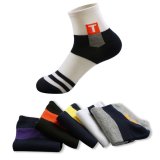 2021 new sports men's tube socks Customized outdoor casual comfortable socks