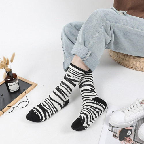 Women Trendy Tube Socks Cartoon Street Socks Personality European and American Version Cotton Socks
