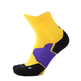 Costom Wholesale Winter Socks Fashion Cotton Men Sports Socks Custom Logo