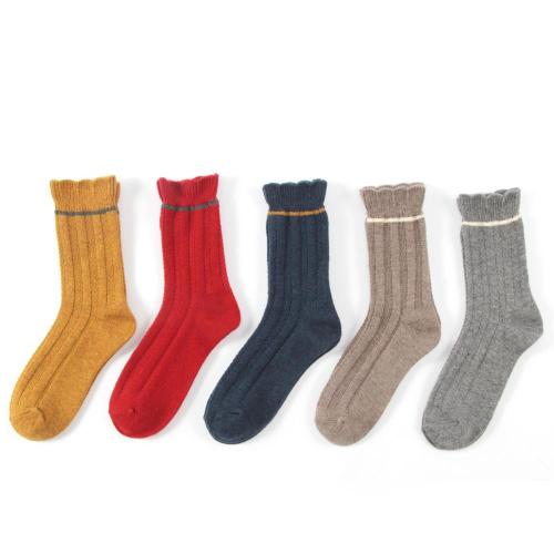 Custom Wholesale Design Striped Cute Cotton Keep Warm Girls Women Fleece Floor Wool Socks