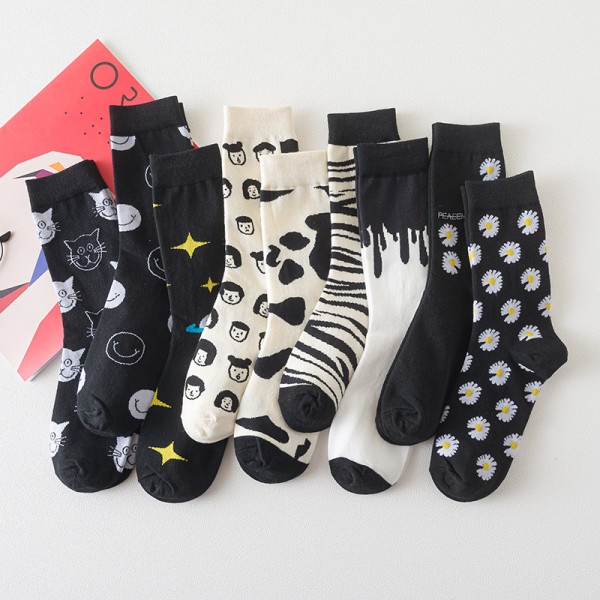 Japanese Couple Black And White Pattern Men And Women Socks Cat Pattern Ins Tube Socks