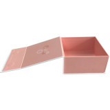 Custom Logo Top Grade Brand Pink White Magnet Boxes For Scarves Packaging Gift Box Wool Scarf Packing For Autumn Winter Warm