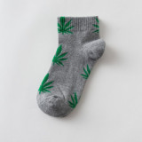 Hemp Leaf Skateboard Women Socks Couple Trendy Men Cotton Boat Socks