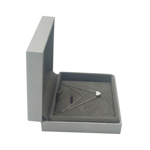 Custom logo printed luxury eco friendly velvet foam paper hot foil gift packaging necklace jewelry box