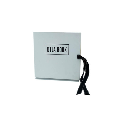 Custom Logo Packaging Plain Paper Folding Style White Box For Boys and Girls Baby Children Wearing Clothes