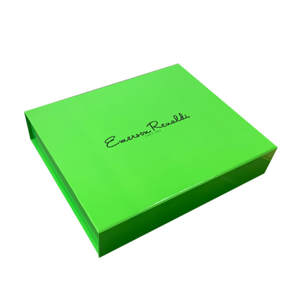 Custom Logo Luxury Rigid Cardboard Magnetic Closure Collapsible Paper Tshirt Underwear Packaging Green Gift Box
