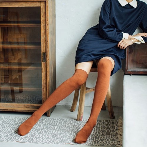 Wholesale Japanese Girl Colorful Velvet Over Knee High Quality Warm Cotton Socks