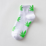Hemp Leaf Skateboard Women Socks Couple Trendy Men Cotton Boat Socks