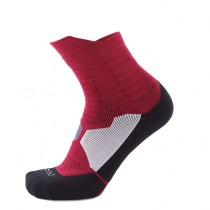 Costom Wholesale Winter Socks Fashion Cotton Men Sports Socks Custom Logo