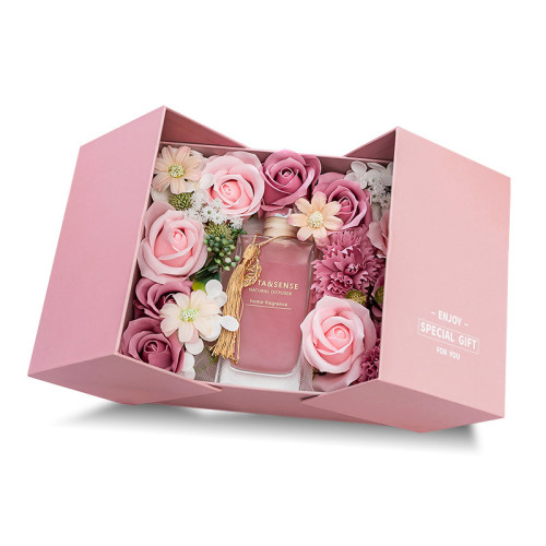Eco Friendly Pretty Pink Cardboard Newborn Gift Box Women gift box