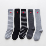 Wholesale Spring Women Heart Embroidery Striped Seamless Knee High Cotton Socks