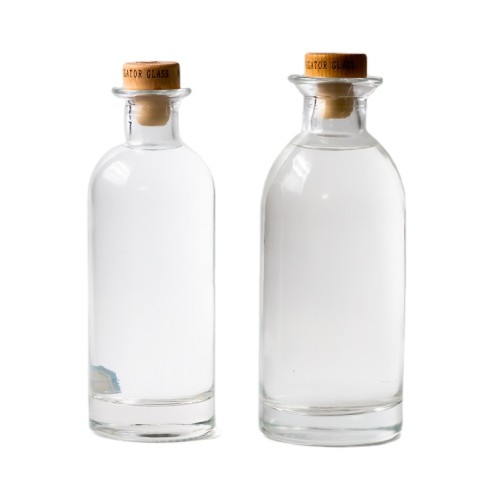 Chinese manufacture 500ml 700ml flat glass bottle gin bottle