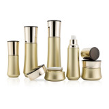 Wholesale 30 50 g empty skin care makeup facial cream glass gold jars for cosmetics with golden lid