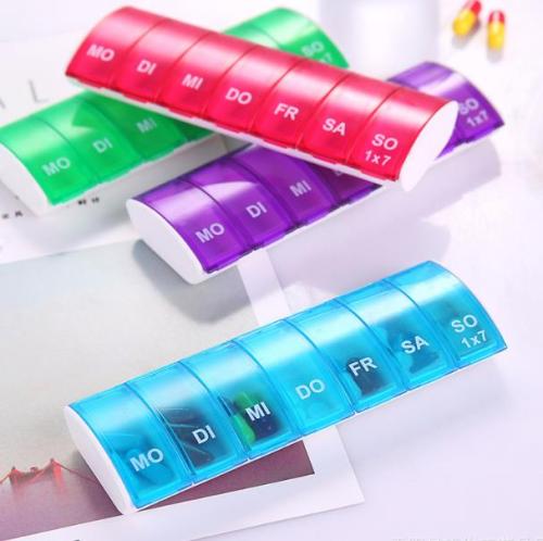 Wholesale Stock Small Order One Week Mini Pill Box Portable Weekly Pill Storage Cases