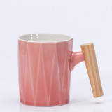 High quality wooden handle porcelain mug coffee set with bamboo lid and metal spoon 301-400ml ceramic tea cup