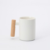 Hot sale gift porcelain mug, bamboo lid ceramic cup with lid and spoon, wooden handle ceramic coffee mug