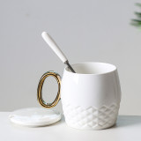Hot selling 400ml handmade golden handle ceramic mug coffee cup with lid and spoon