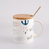 Cute Fish design Ceramic Cups Wholesale Ceramic Tea mugs with bamboo lid  for couple or  as souvenir