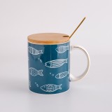 Cute Fish design Ceramic Cups Wholesale Ceramic Tea mugs with bamboo lid  for couple or  as souvenir